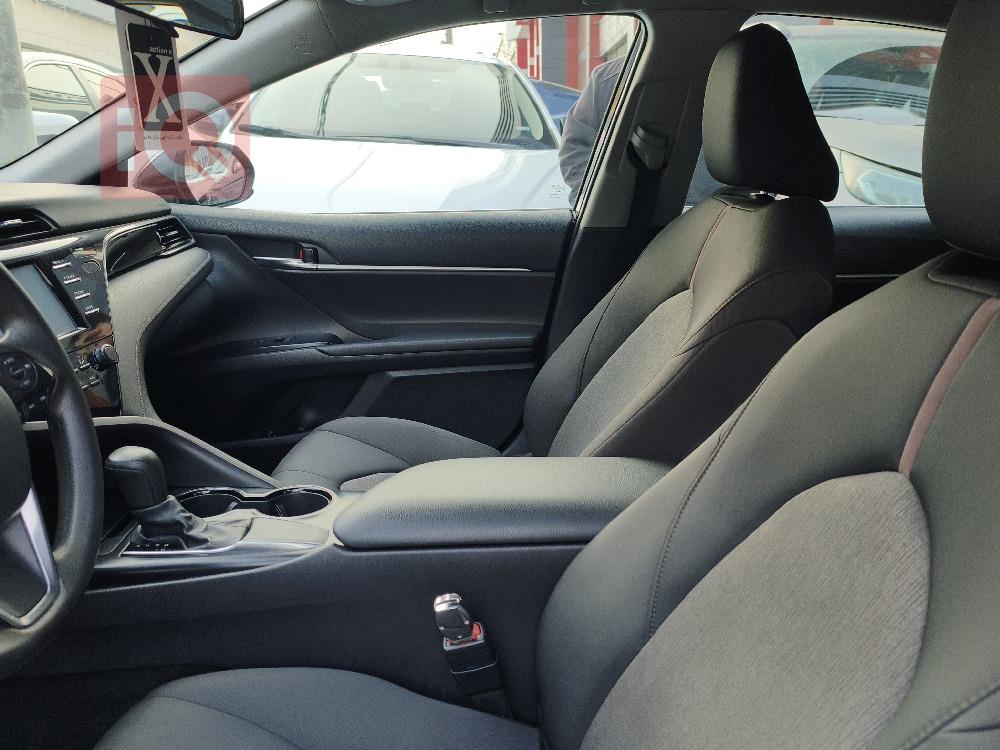 تۆیۆتا کامری